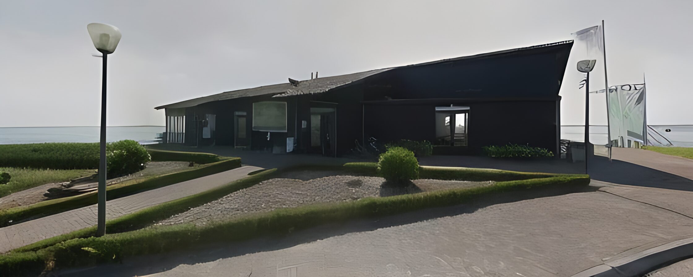 be98b24b-f860-4df4-b619-97888c255917_out-2240x896